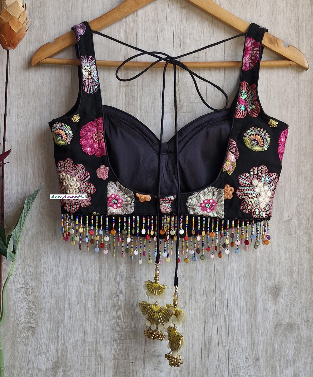 Black Embroidered Georgette Sweetheart Neck DVBL_311