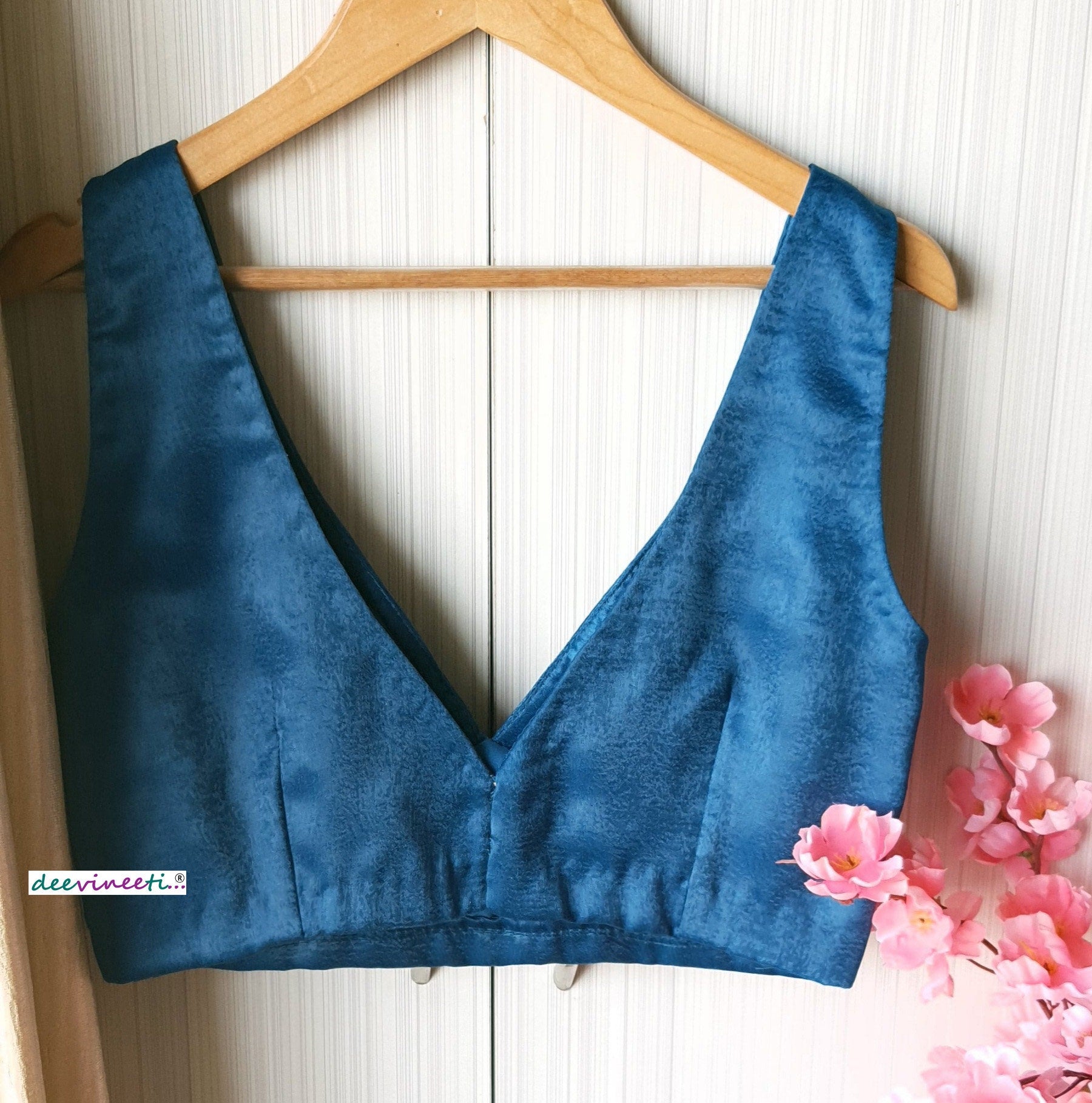Velvet Crepe Sleeveless Cross Cut Deep V Neck Blouse DVBL_094