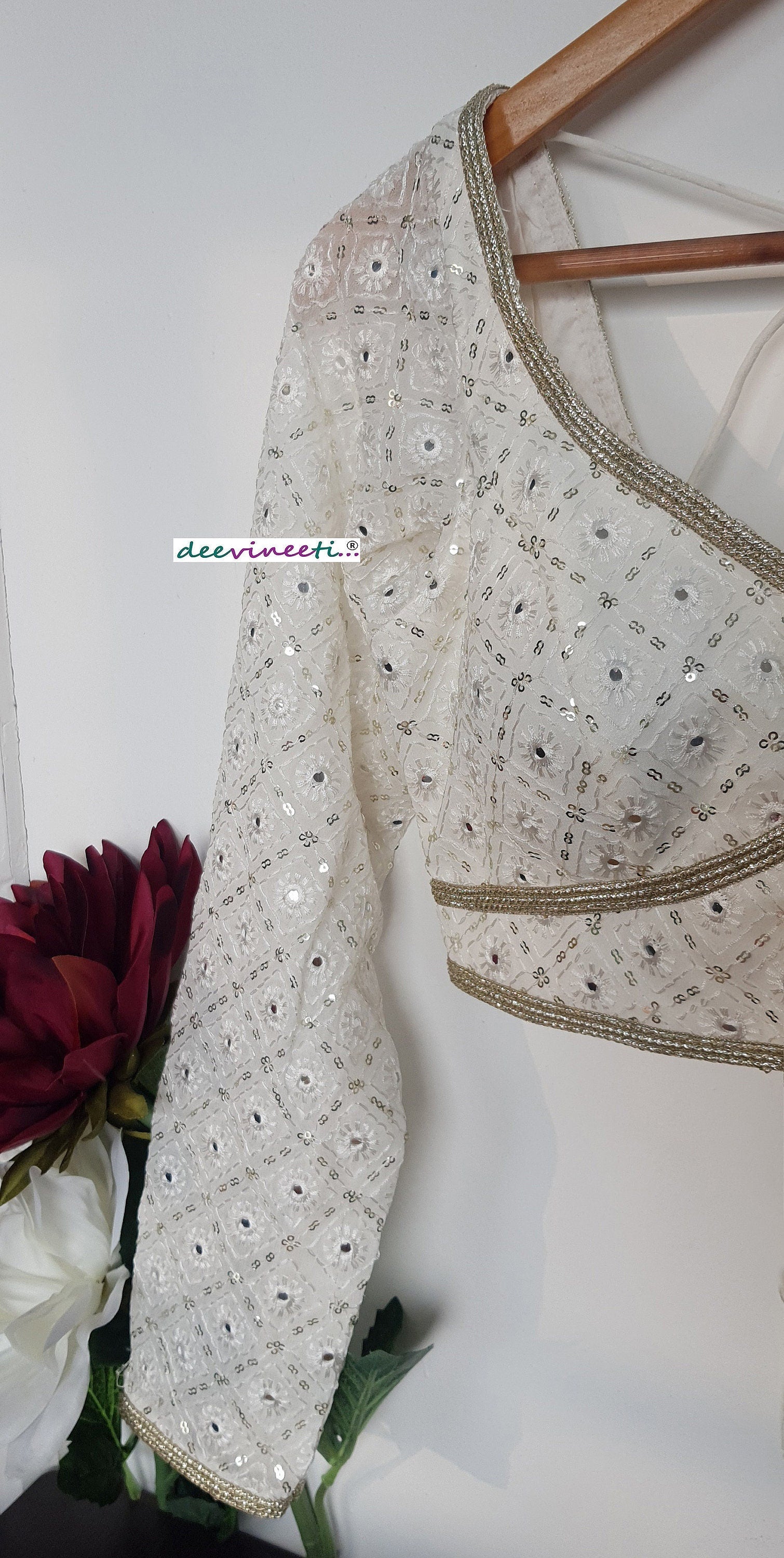 Off-White Chikankari Sweetheart Neck Long Sleeves Blouse DVBL_307