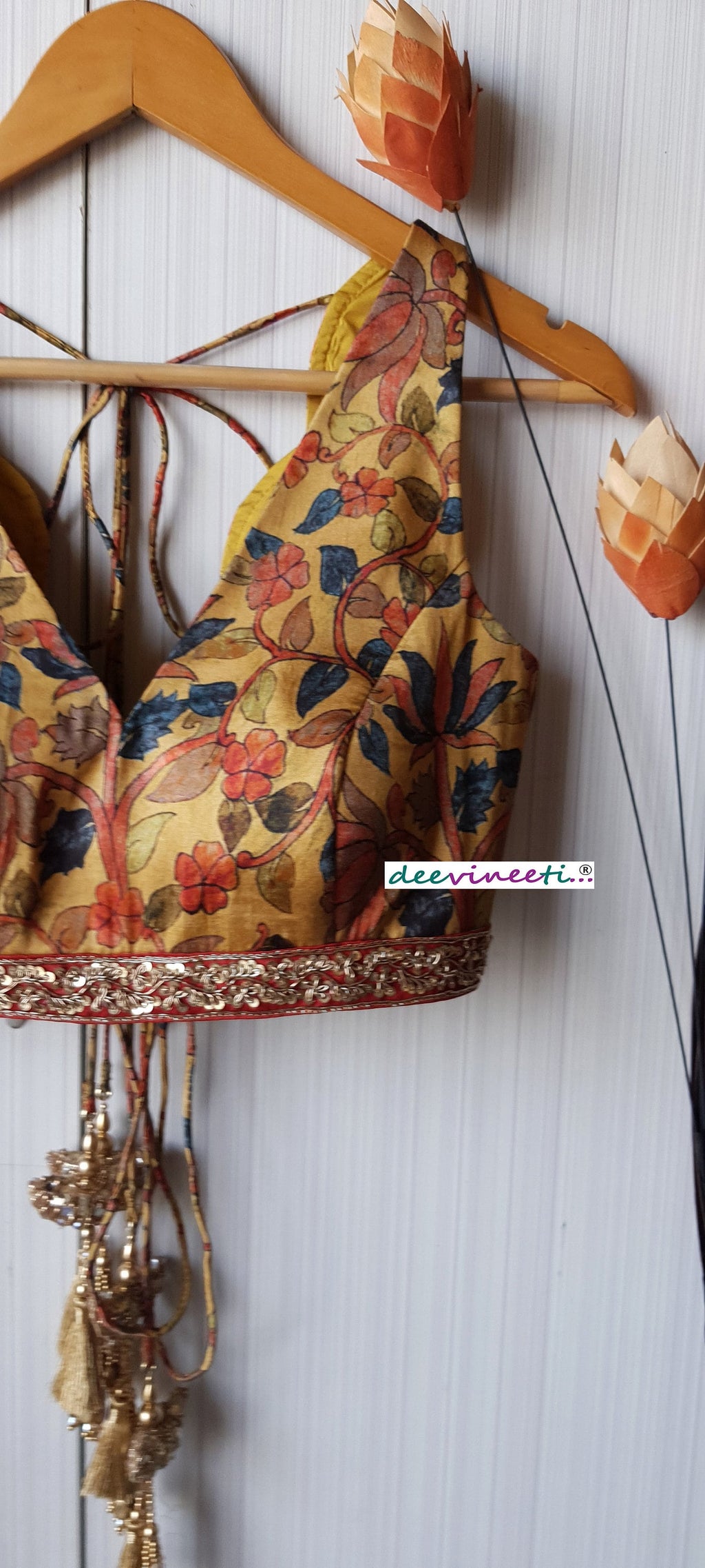 Medallion Yellow Printed Scallop Neck Blouse DVBL_241
