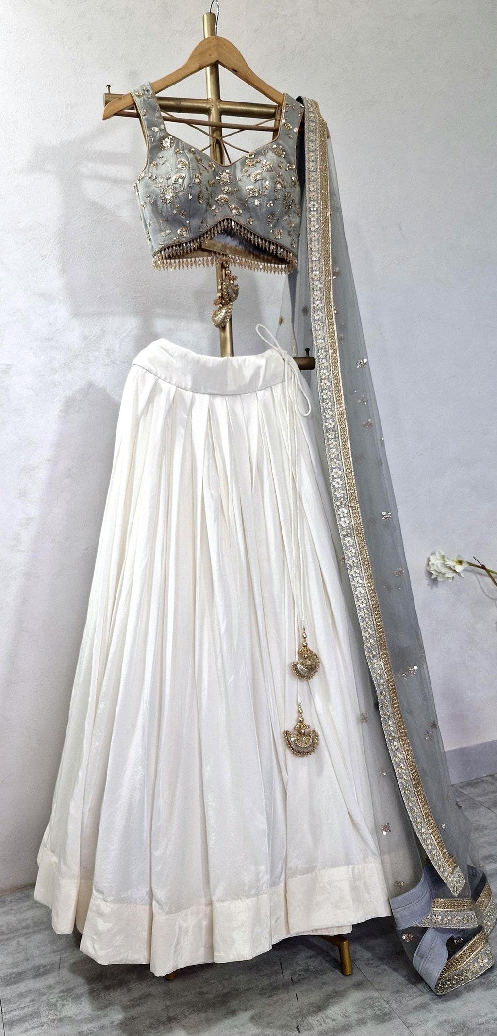 Grey and Ivory Lehenga Choli DVMTD_0303